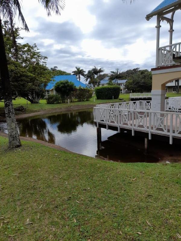 ポート・エドワード19 Montego Bay Caribbean Estateアパートメント エクステリア 写真