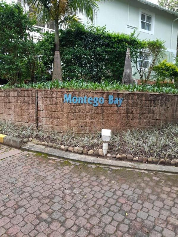 ポート・エドワード19 Montego Bay Caribbean Estateアパートメント エクステリア 写真