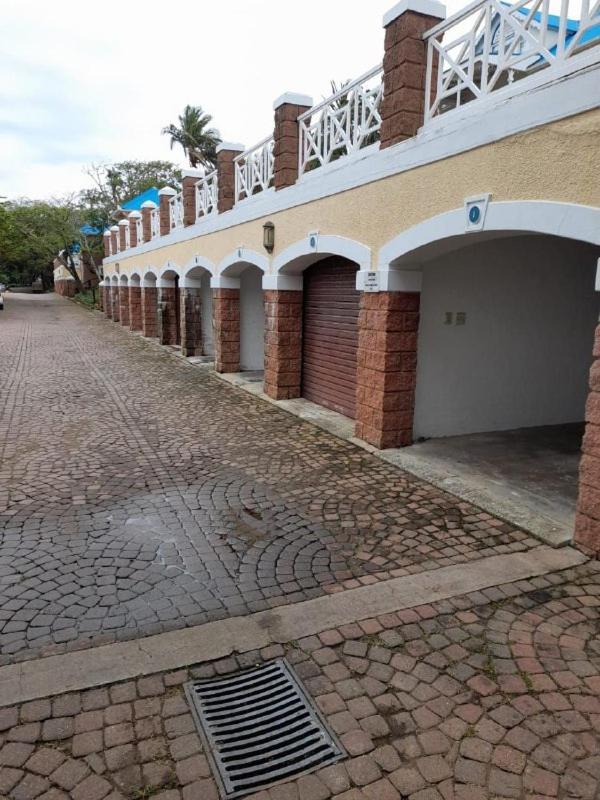 ポート・エドワード19 Montego Bay Caribbean Estateアパートメント エクステリア 写真